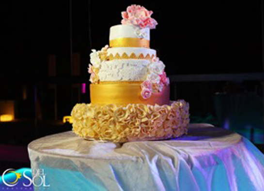 Weddings cake